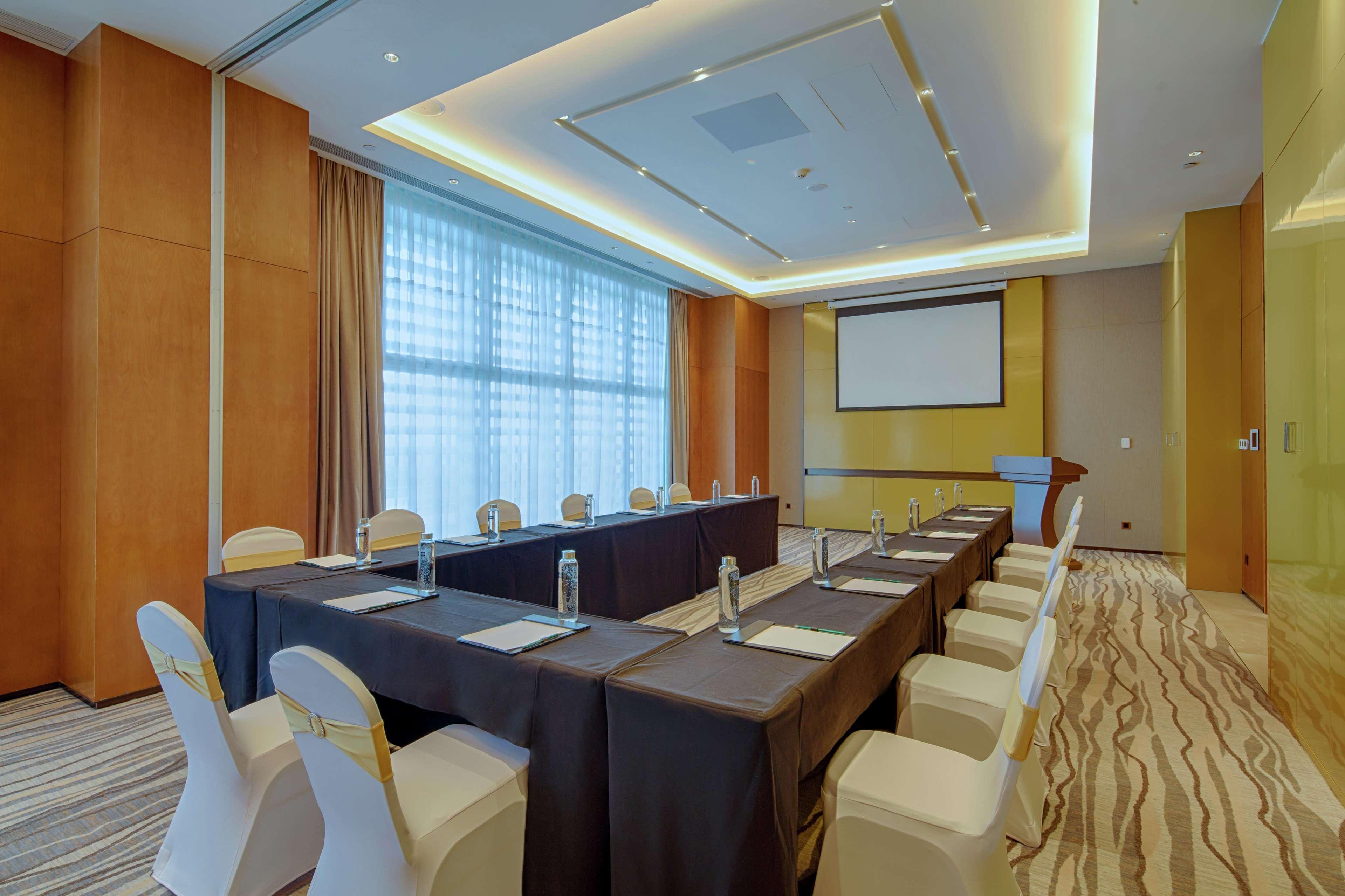 Hilton Garden Inn Zhuhai Hengqin Екстер'єр фото
